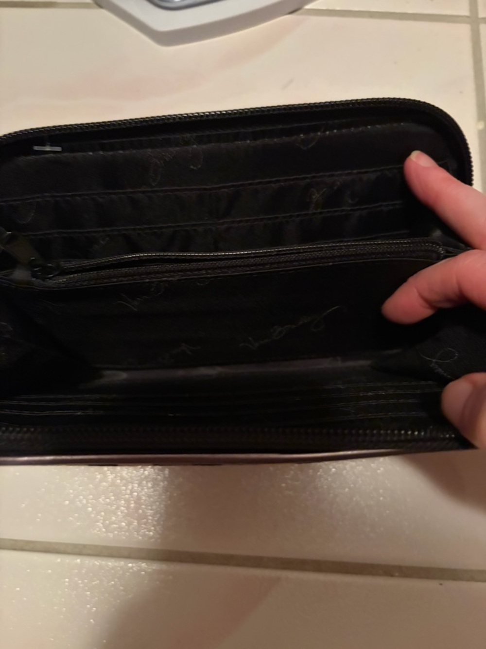 Vera Bradley Zip Around Wallet - Picture 3 of 3